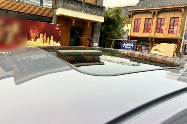 Used Geely Auto Emgrand 2026 Model 4th Generation 4 Millionth Anniversary Edition 1.5L Manual Overdrive Edition