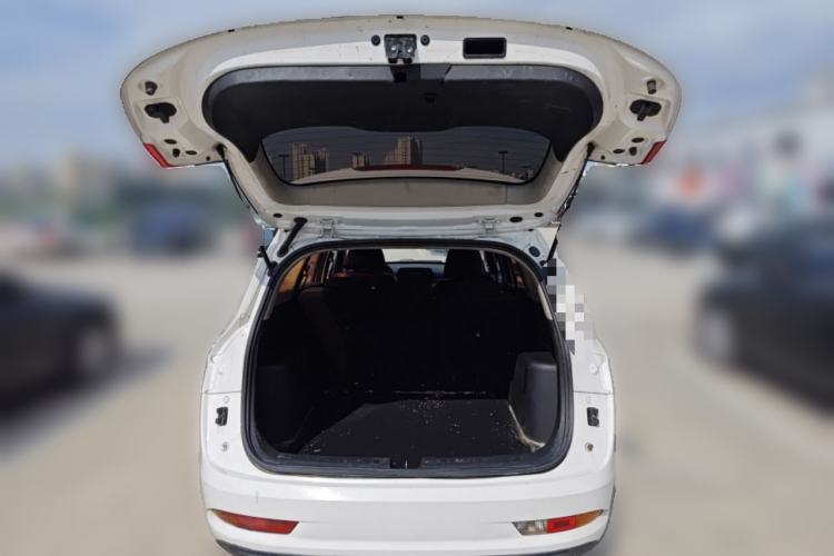 Used Baojun 310W 2017 1.2L Manual Value Edition China V Trunk