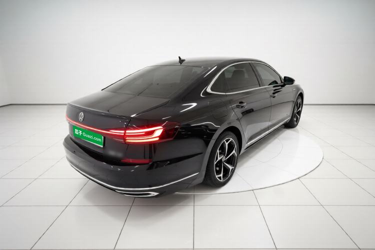 Used Volkswagen Passat 2023 Restyled 330TSI Starry Luxury Edition