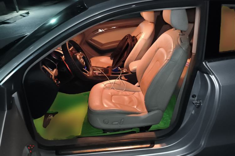 Used Audi A5 2009 2.0TFSI coupe
