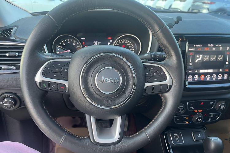 Used Jeep Compass 2019 220T Automatic Family Edition