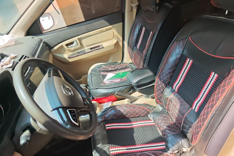 Used BAIC Weiwang M30 2015 1.5L Basic Version DAM15 Left Front Seat