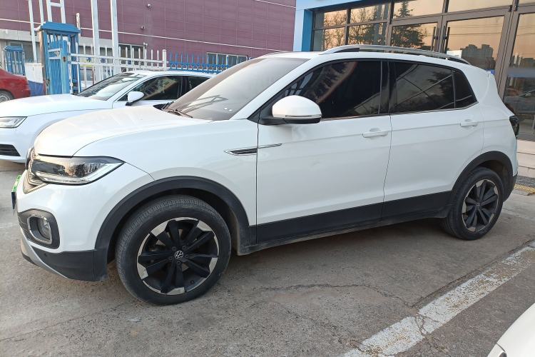 Used Volkswagen Tacqua 2023 200TSI DSG Joy-Connect Edition
