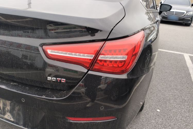 Used Hongqi H5 2018 30TD Smart Connect Dynamic Edition
