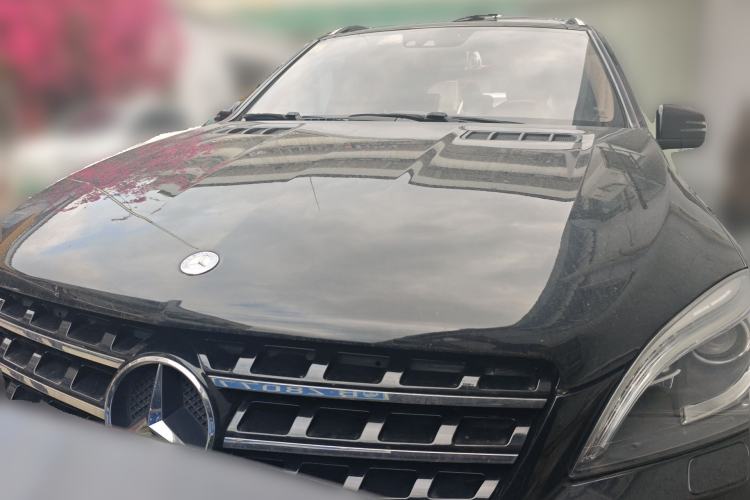 Used Mercedes-Benz M-Class 2015 ML 400 4MATIC Luxury Model Front