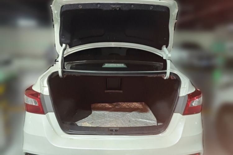 Used Nissan Sylphy 2019 1.6XV CVT Smart Connect Luxury Edition China V Standard Trunk