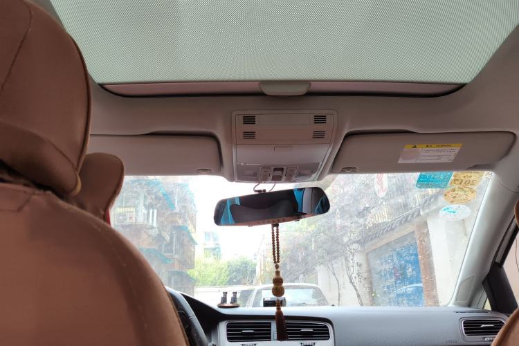 Used Volkswagen Golf 2014 1.6L Automatic Comfort Model
