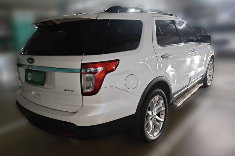 Used Ford Explorer 2013 3.5L Deluxe Model