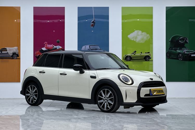 Used MINI 2023 Updated 1.5T COOPER Artist Five-Door Edition Exterior 1