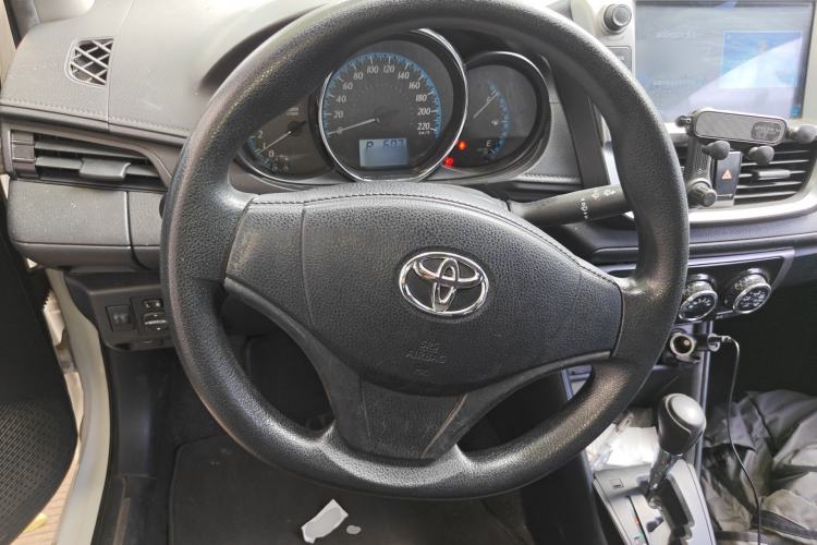 Used Toyota YARiS L Zhi Xiang 2017 1.5E CVT Dynamic Edition Steering Wheel