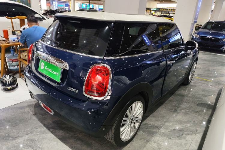 Used MINI 2018 1.5T COOPER Artist