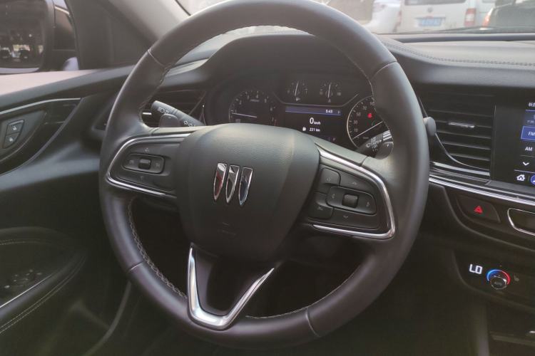 Used Buick Regal 2024 25T Deluxe Edition
