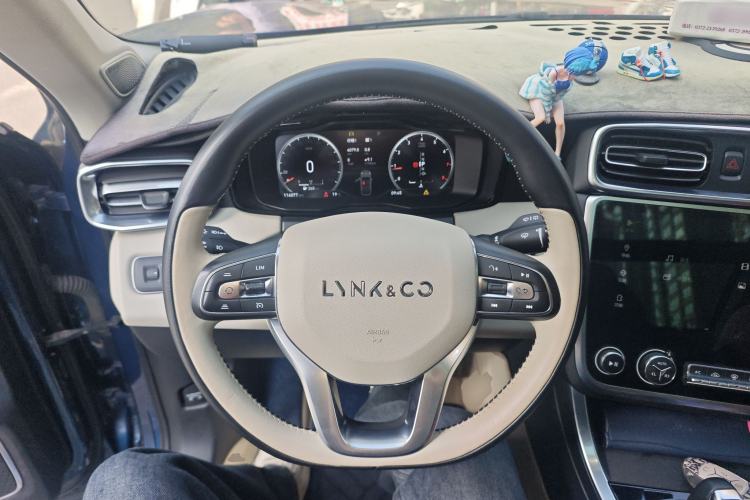 Used Lynk & Co 01 2017 2.0T Two-Wheel Drive Zhaopu Version