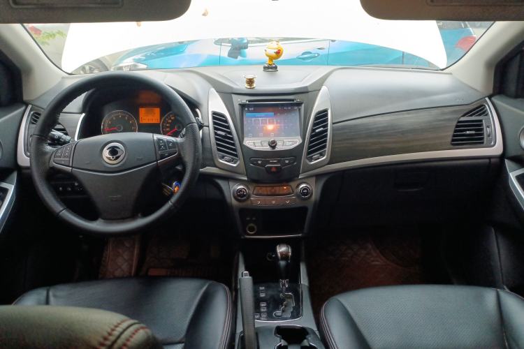 Used SsangYong Korando 2014 2.0L Gasoline Two-Wheel Drive Automatic Elite Navigation Edition
