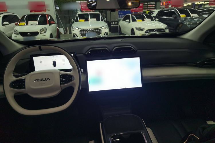Used Dongfeng Aeolus L7 New Energy 2024 518 Pro Center Console