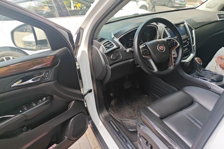 Used Cadillac SRX 2014 3.0L Leading Model
