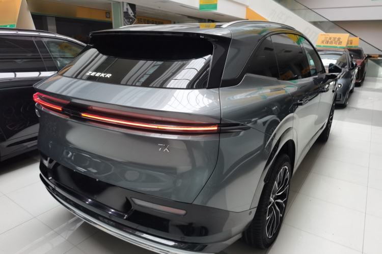 Used Zeekr 7X 2025 100kWh Long-Range All-Wheel Drive Intelligent Driving Version