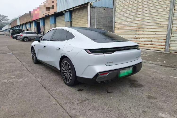 Used Geely Galaxy 8 2025 130km EM-i Flagship Edition
