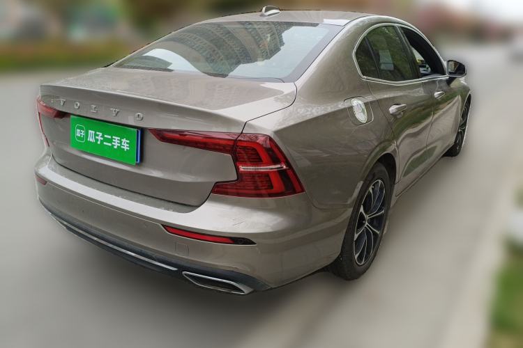 Used Volvo S60 2021 T4 Zhiyi Luxury Edition