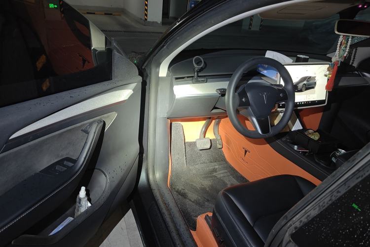 Used Tesla Model Y 2024 Rear-Wheel-Drive Version
