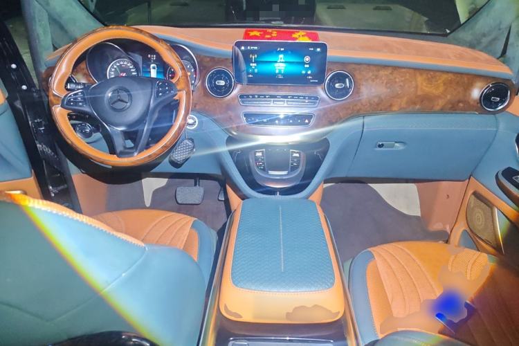 Used LIMGENE Nebula Series 2022 2.0T 7 seats