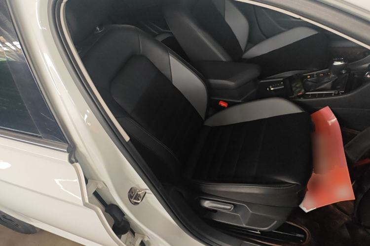Used Volkswagen Sagitar 2019 200TSI DSG Comfort Version China VI Standard Right Front Seat