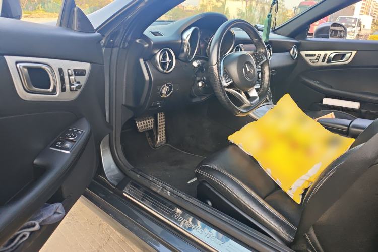 Used Mercedes-Benz SLC 2018 SLC 260 Dynamic Edition Driver Seat