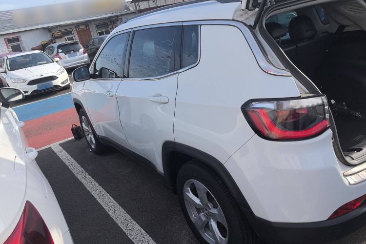 Used Jeep Compass 2017 200T Automatic Family Edition