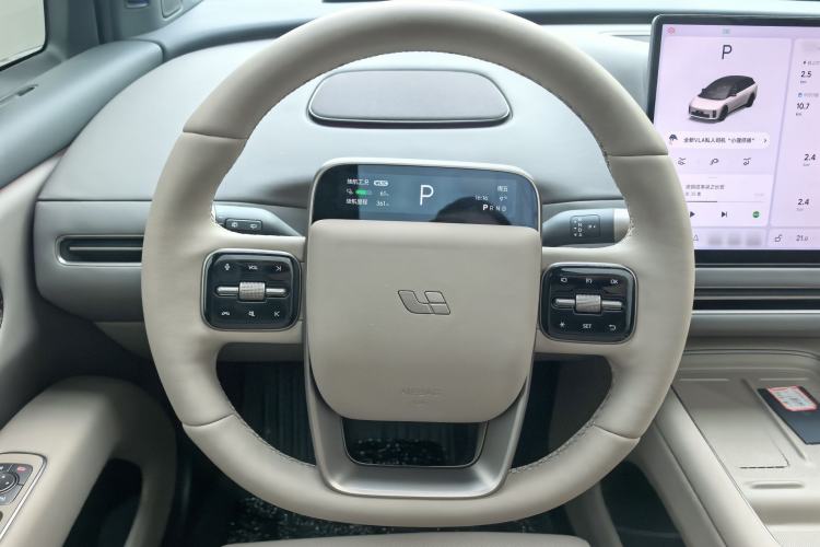 Used Li Auto Li Auto i6 2025 Model Two-Wheel-Drive Standard Type