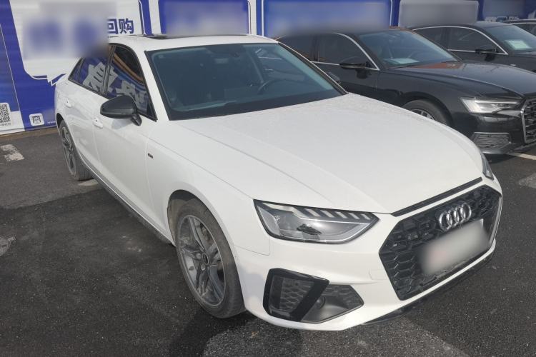 Used Audi A4L 2022 40 TFSI Luxury Dynamic Model
