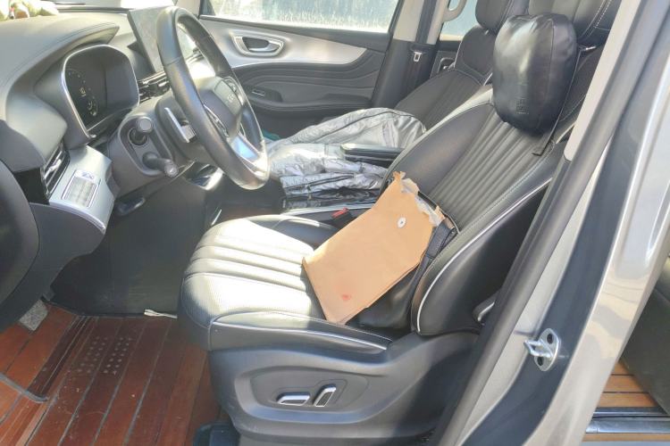 Used Roewe iMAX8 2021 400TGI Supreme Series Prestige Edition