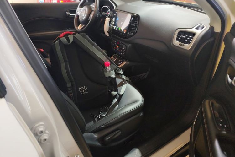 Used Jeep Compass 2017 200T Automatic Family Edition