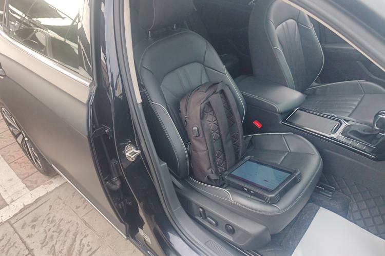 Used Volkswagen Passat 2022 330TSI Elite Edition Right Front Seat