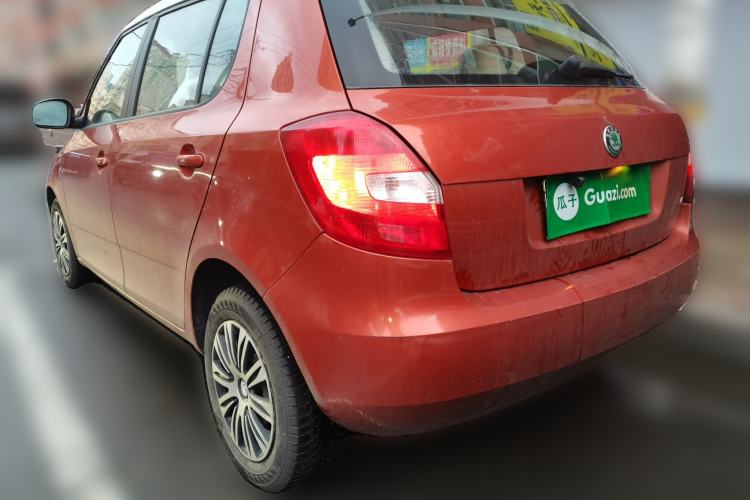 Used Skoda Fabia 2011 1.4L Automatic Crystal Edition