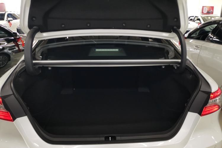 Used Toyota Camry 2019 Revised Version 2.5G Luxury Edition