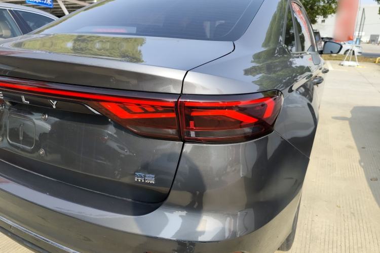 Used Geely Auto Emgrand 2022 4th Generation 1.5L CVT Flagship Model
