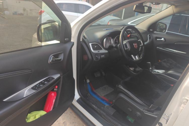 Used Dodge Journey 2013 2.4L Two-Wheel Drive Luxury Version