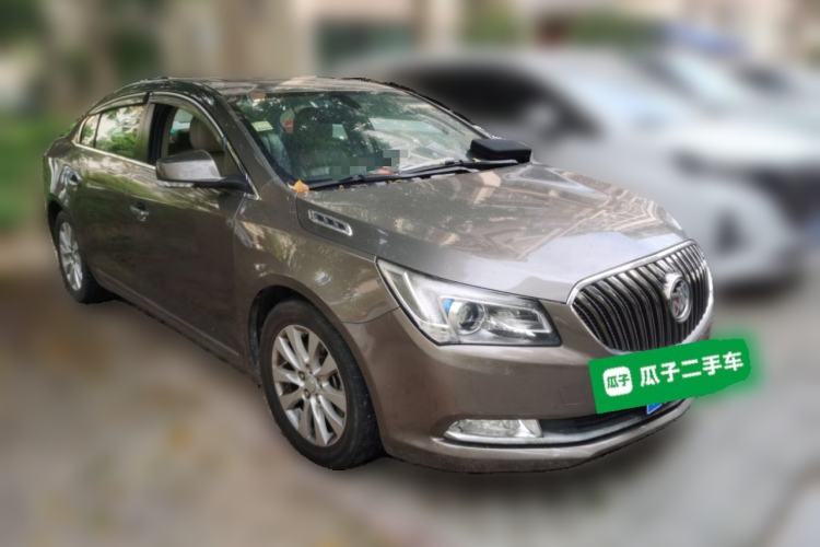 Used Buick LaCrosse 2013 2.4L SIDI Leading Comfort Version Front Right 45 Deg