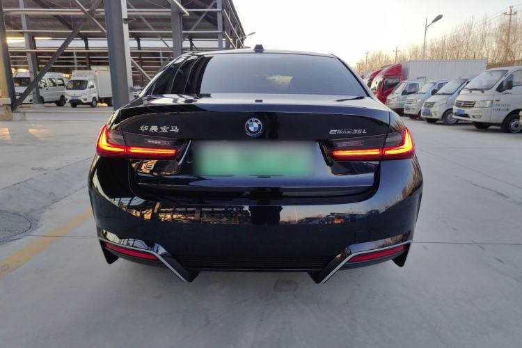 Used BMW i3 2024 eDrive 35 L
