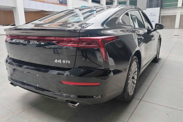 Used Bestune B70 2025 Dragon Edition 1.5T Enjoy Customization Model
