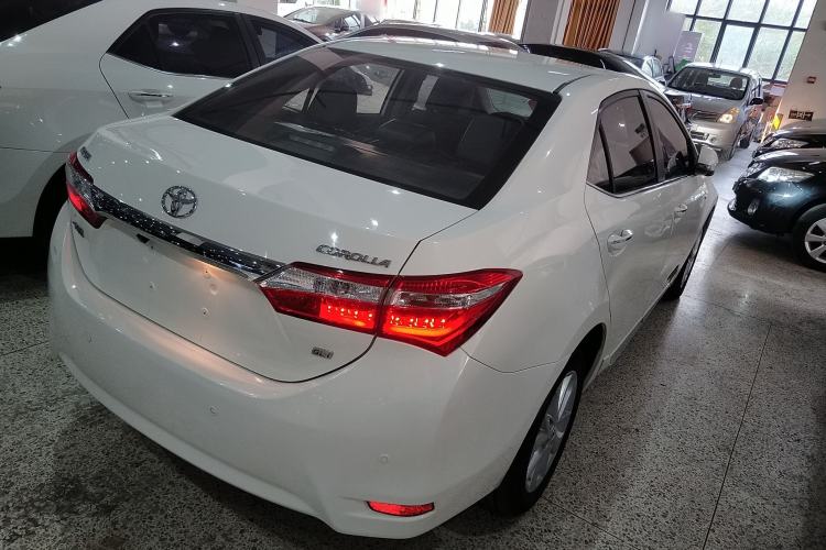 Used Toyota Corolla 2014 1.6L CVT GL-i Leather Edition
