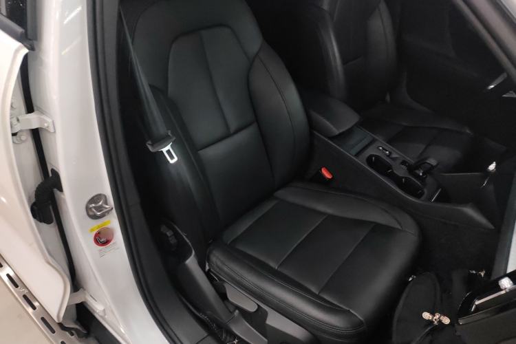 Used Volvo XC40 2023 B3 Smart & Stylish Edition
