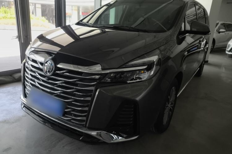 Used Buick GL8 2023 Facelifted Land Cruiser Executive Luxury Version