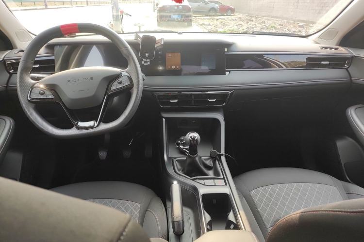 Used Roewe i5 2023 1.5L Manual Comfort Edition