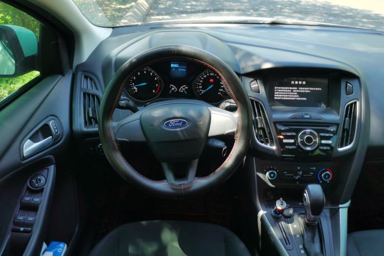 Used Ford Focus 2018 Hatchback Classic 1.6L Automatic Comfort Plus SmartDrive Edition