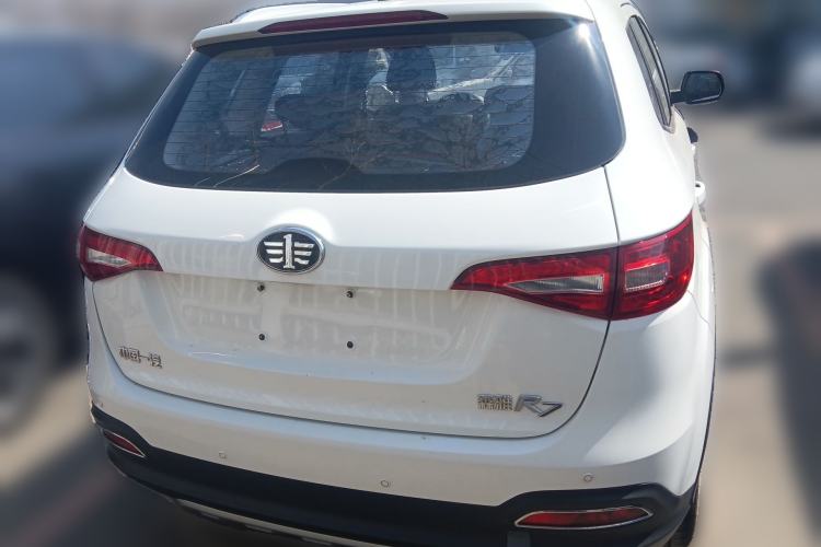 Used FAW Senya R7 2016 1.6L Manual Comfort Model Rear