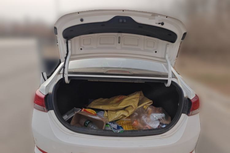 Used Hyundai Verna (new generation) 2016 1.4L Manual Cool Edition GLS
