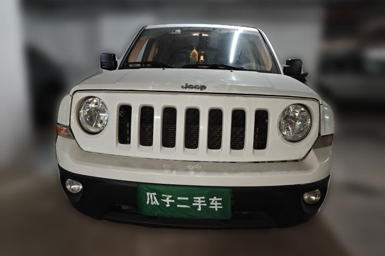 Used Jeep Patriot 2014 2.0L Sport Enhanced Edition Front