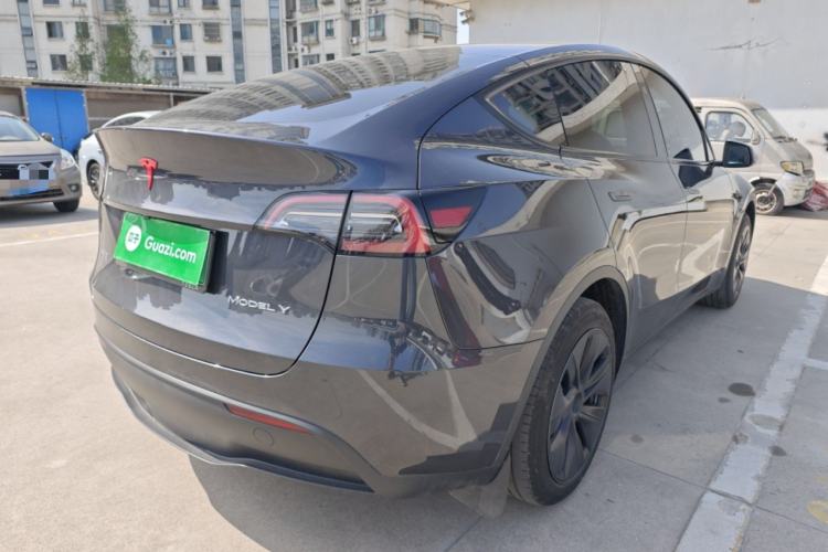 Used Tesla Model Y 2024 Rear-Wheel-Drive Version
