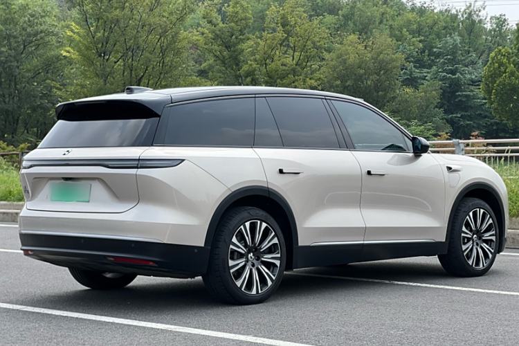 Used Nio ES8 2023 100kWh Exterior 7